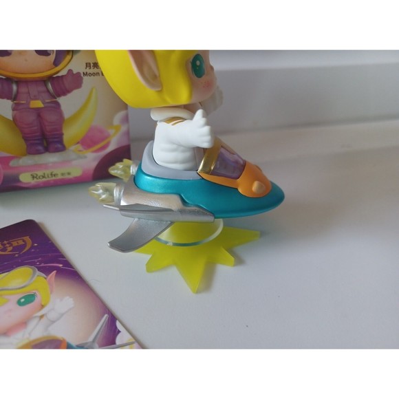 ROLIFE x SURI Star Dream Galaxy Spaceship Girl Mini Figure Designer Art Toy - Picture 8 of 16